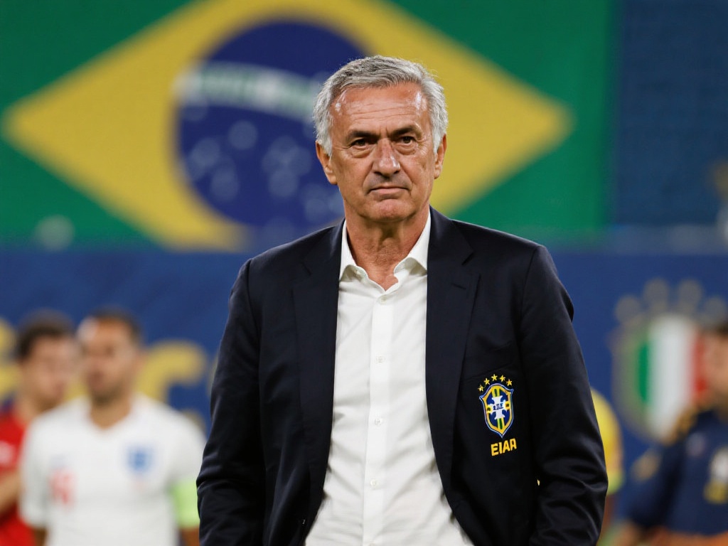 通过对场地 通过对场地